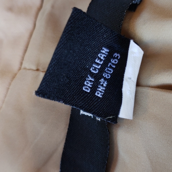 045 BODY By Victoria Secret Khaki Blazer Jacket sz 2 Women's Business - Picture 5 of 5